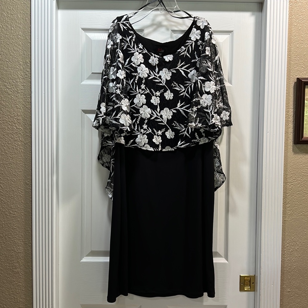 JM studio by John Mayer dress size 16W, black with black/white lace shawl.